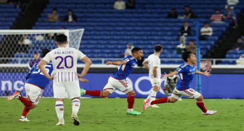 تقنية الفيديو تبتسم للكمبيوتر.. يوكاهاما يهزم العين بصعوبة في ذهاب نهائي دوري أبطال آسيا